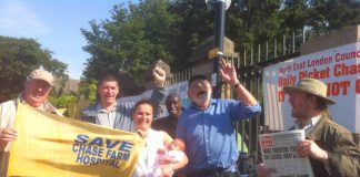 Baby Zoe and mother outside Chase Farm Hospital on the 112th day of the picket of the hospital to keep it open in defence of the NHS. Everybody on the picket line supported the doctors’ struggle to defend their pensions