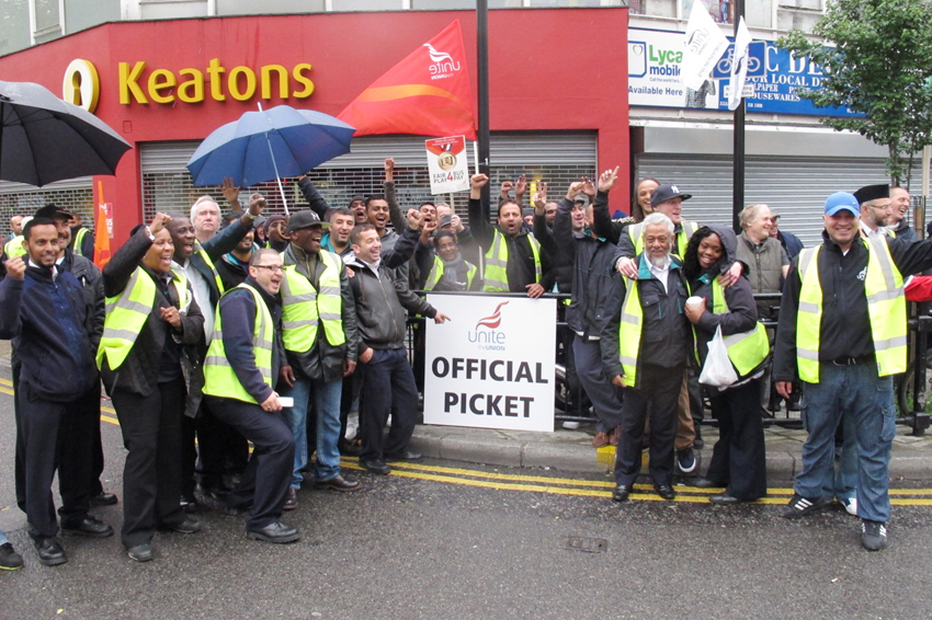 ‘This is the time we start fighting’, said confident and determined pickets outside Hackney garage yesterday morning