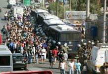Riot police buses blocking the Hellenic Steel plant on Friday morning