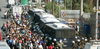 Riot police buses blocking the Hellenic Steel plant on Friday morning