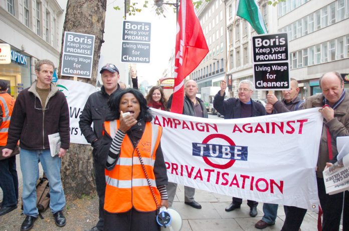 RMT leader Bob Crow insisted yesterday that LU cleaners are doing ‘some of the dirtiest jobs on minimum pay’