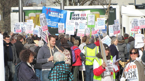 A section of Saturday’s rally in Hammersmith against the closure of Charing Cross and Hammersmith Hospital’s A&Es Photo credit: BETA LUCIANO