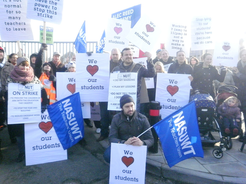 NUT and NASUWT on strike at the Alec Reed academy in Northolt