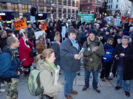 Balfour Beatty electricians early morning rally outside a site in Farringdon in their campaign against wage cuts and blacklisting