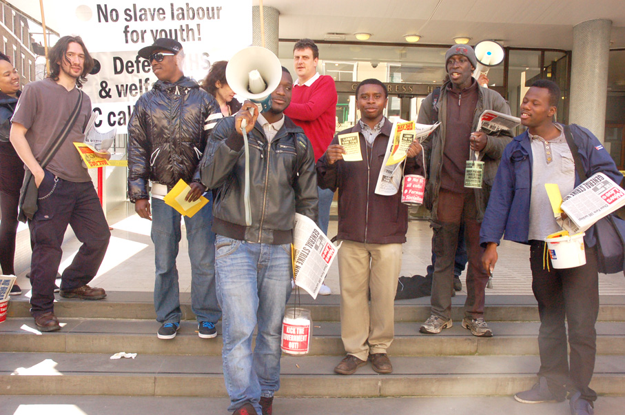 Young Socialists lobbying the TUC General Council yesterday morning demanding they call a general strike