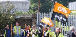 Brighton Council workers on the picket line against £4,000-a-year wage cuts!