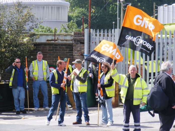 Brighton Council workers on the picket line against £4,000-a-year wage cuts!
