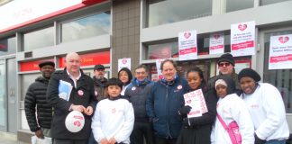 CWU leaders HAYES & WARD on the picket line at Stockwell Post Office