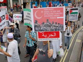 ISRAEL ANNOUNCES PLANS TO BUILD 1,000 NEW SETTLER HOMES IN THE WEST BANK – just three days before ‘peace’ talks are due to start Section of the demonstration in London after the Israeli forces attack on the Free Gaza flotilla boat Mavi Marmara, killing nine on board