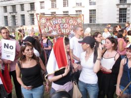 Syrians in the UK voicing support for their president Bashar Assad