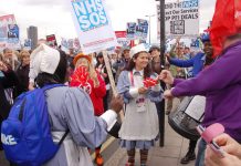 Health workers are in the front line of the struggle against privatisation, low wages and big cuts such as the 25% cut that ambulance workers face regarding their sick pay