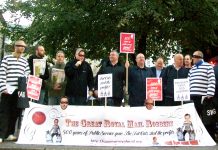 Postal workers lobbying the Stock Exchange at 7am Friday morning angrily opposing the sell-off of Royal Mail