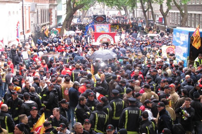 Masses of firefighters took part in yesterday’s demonstration and showed their determination to beat this reactionary Tory-led government