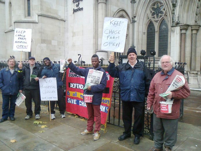 Yesterday’s picket by the North London Council of Action of the Judicial Review hearing into the proposed closure of Chase Farm Hospital A&E department