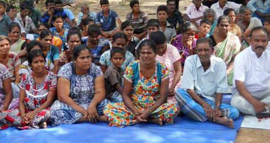 Champoor residents at the protest demanded that they be allowed to resettle in their own lands in Moorthoor East