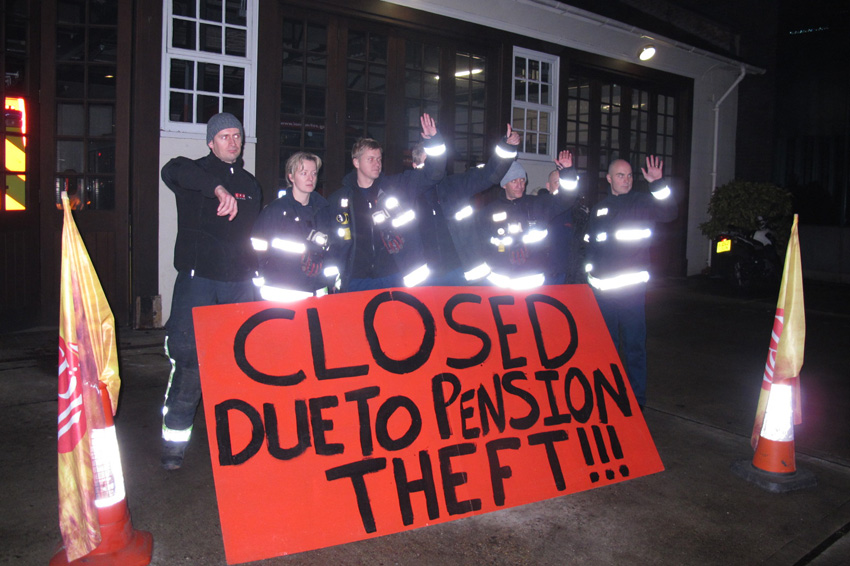 FBU pickets at Euston with a clear message