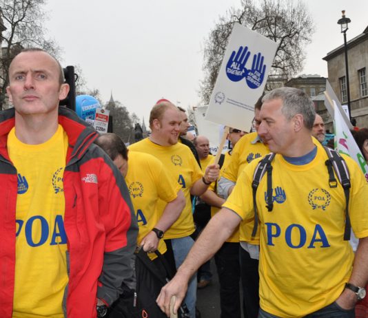 POA members demonstrating against government cuts – their union is demanding an end to privatised prisons