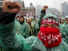 Korean railway workers on strike