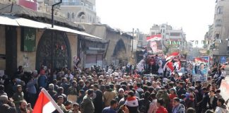 Section of the huge demonstration of Syrians in Deir Ezzor show their support for president Assad