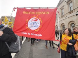 Local government employers cancel wage negotiations for 1.5m staff! 1,700 Environment Agency redundancies put on hold Unite council workers marching against wage freeze & public sector cuts