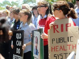 TWU urges halt to 5,000 Qantas sackings! Queensland Nurses Union fighting against job and funding cuts