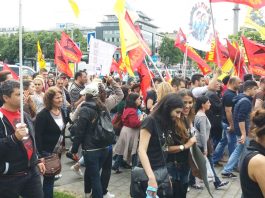 A section of workers and youth at one of the huge anti-Erdogan demonstrations in Cologne on Saturday