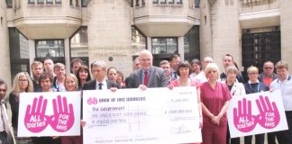 DAVE PRENTIS, BMA Chair MARK PORTER and TUC leader FRANCES O’GRADY behind the cheque for £1.5bn unpaid overtime