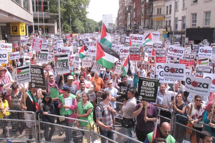 Over 120,000 marched in London on Saturday against the Israeli onslaught on Gaza