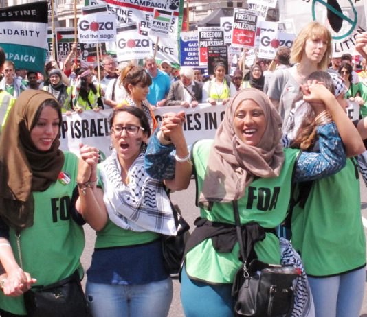 Tens of thousands have marched through London determined to fight for a Palestinian victory