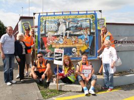 Anne Scargill visited the picket line at the ongoing struggle of locked-out workers at Greyhound waste disposal company