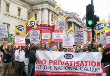 PCS members demonstrating against privatisation at the National Gallery in London