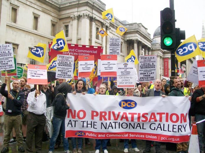 PCS members demonstrating against privatisation at the National Gallery in London