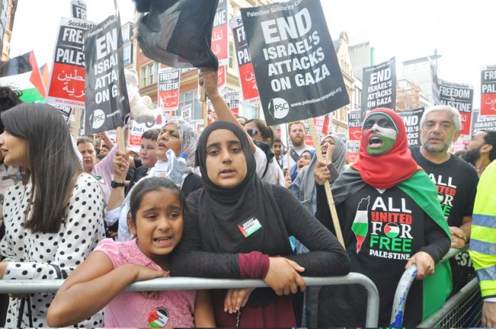Demonstration in London against the Israeli attack on Gaza. Abd Rabbuh said that in Britain public opinion has moved in favour of Palestine