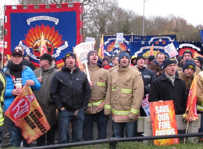 2,000 Firefighters marched through Aylesbury last Tuesday to demand the reinstatement of sacked firefighter Ricky Matthews during their strike to defend their pensions