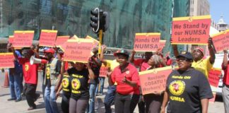 NUMSA members demonstrate against their expulsion from the Congress of South African Trade Unions