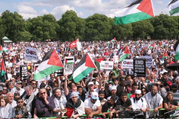 Hundreds of thousands rallied in London during Israel’s 51-day blitz of the Gaza Strip. They will be very angry at the UK’s abstention on the UN vote