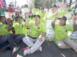 Walmart workers taking strike action over pay in Los Angeles on Black Friday