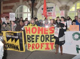 West Hendon Estate tenants lobbying Barnet council