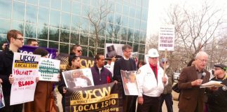 UFCW members in New York at a commemoration on the anniversary of the Rana Plaza disaster