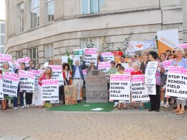 Teachers, parents and pupils demonstrate outside Wandsworth Town Hall in August 2013 against the Tory council’s sell-off of the Elliott School playing field