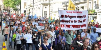Workers and youth take to the streets of London  calling for open frontiers for refugees