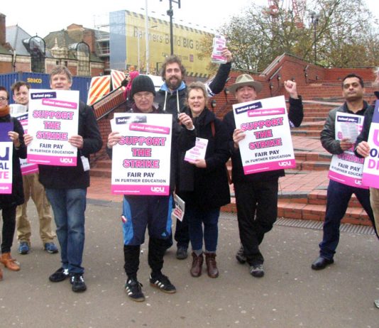 Enthusiastic UCU pickets at Hammersmith College in West London