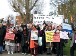 The mass picket at Ealing Hospital on Friday morning demanded that the closure of the Charlie Chaplin Children’s Ward be stopped