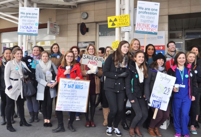 Over 100 turned out to join the picket of Chelsea & Westminster Hospital during last Wednesday’s strike – public support has grown exponentially as Hunt has stepped up his attacks on junior doctors