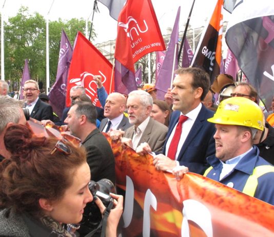 Jeremy Corbyn marches with steel workers through London