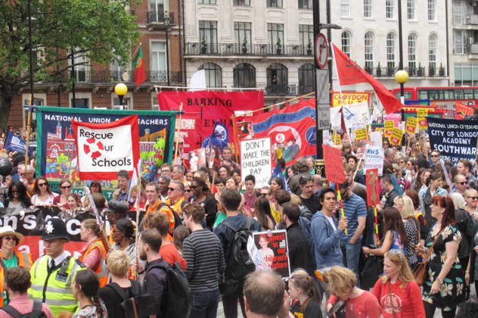 Mass demonstration in London against school funding cuts