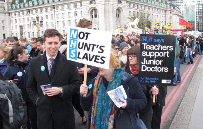 Doctors and teachers march against Hunt’s attempts to impose a contract on the junior doctors – now the teachers are under heavy attack from the May government and its attempts to bring back the eleven plus
