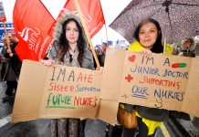 Nurses and junior doctors demonstrating against the attempt by Hunt to impose a contract. Both sections condemn Hunt’s thoughtless cuts
