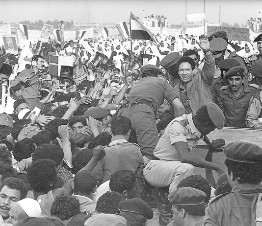 Gadaffi and the masses celebrate the anniversary of the September 1st 1969 revolution