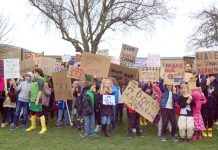 Parents, children and teachers demonstrated against the cuts to schools funding last Saturday, organised by Kenmont primary school, and taking place in Tiverton Park, Paddington